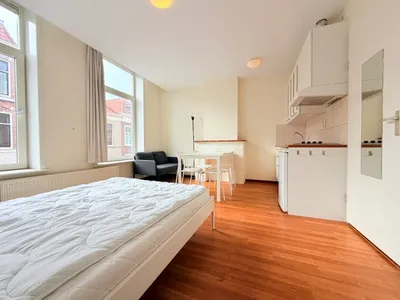 Studio for rent on Da Costastraat in Den Haag