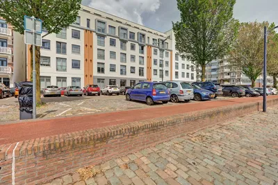 Apartment for rent on Prins Hendrikkade 14-U in Rotterdam