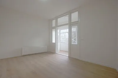 Apartment for rent on Bergweg 244 B in Rotterdam