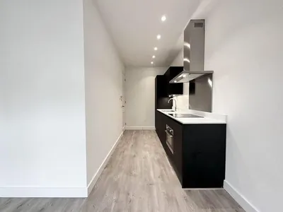Apartment for rent on Ceintuurbaan in Amsterdam