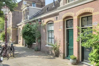 Apartment for rent on Lutmastraat in Amsterdam