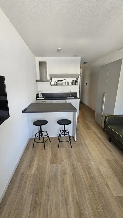 Studio for rent on Schiedamsesingel in Rotterdam