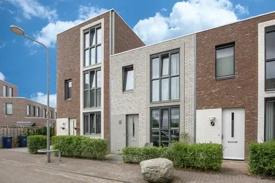 House for rent on Iskurstraat in Almere