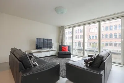 Apartment for rent on Valkenburgerstraat 194 S in Amsterdam