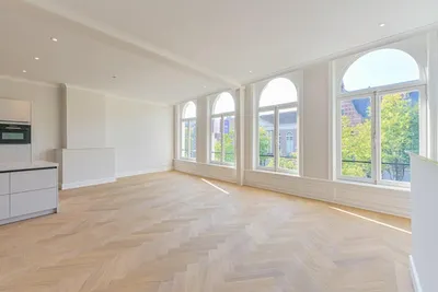 Apartment for rent on Kloveniersburgwal in Amsterdam