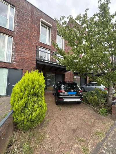 House for rent on Santiagosingel in 's-Gravenhage
