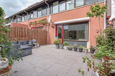 House for rent on Pennyhof in Amsterdam