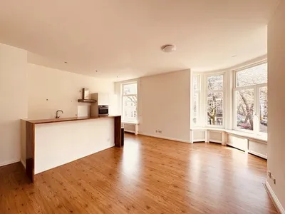 Apartment for rent on Lomanstraat in Amsterdam