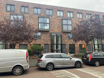 Apartment for rent on J.H. van den Broekstraat in Rotterdam