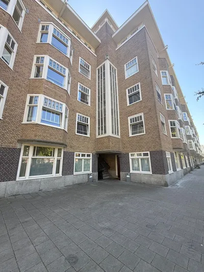 Other for rent on Van Tuyll van Serooskerkenweg 89-1 in Amsterdam