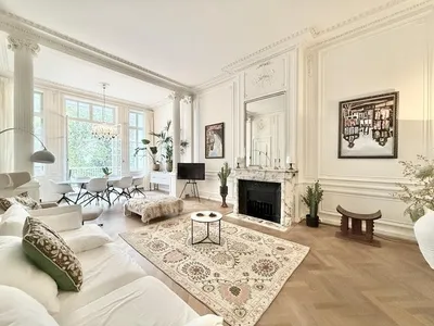 Apartment for rent on Van Eeghenstraat in Amsterdam