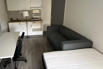 Room for rent on Dordtselaan in Rotterdam