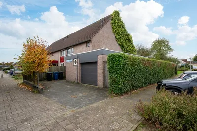 House for rent on Borstelgrasstraat in Almere