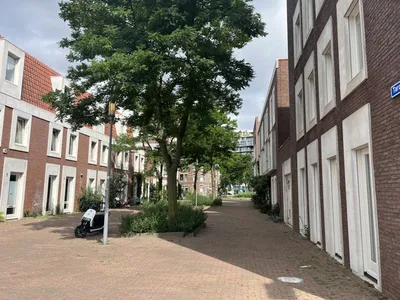 House for rent on Maashaven N.z. in Rotterdam