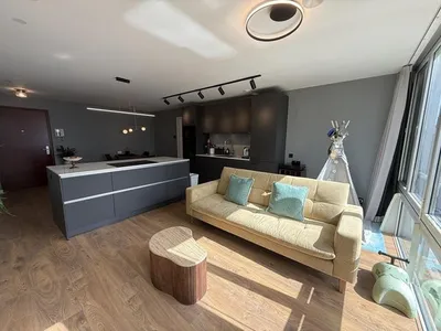 Apartment for rent on Arent Janszoon Ernststraat in Amsterdam